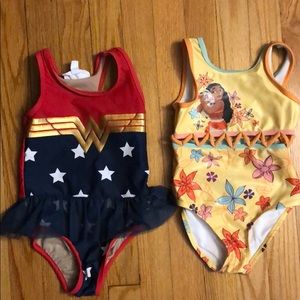Toddler girls Gap/Disney swimsuit bundle